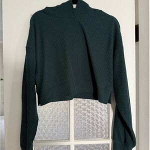 ALO Yoga Dark Green Muse Hoodie Size Small
